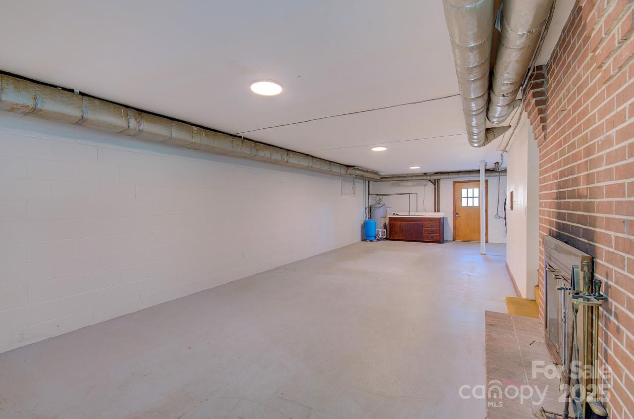 Montclaire - Residential