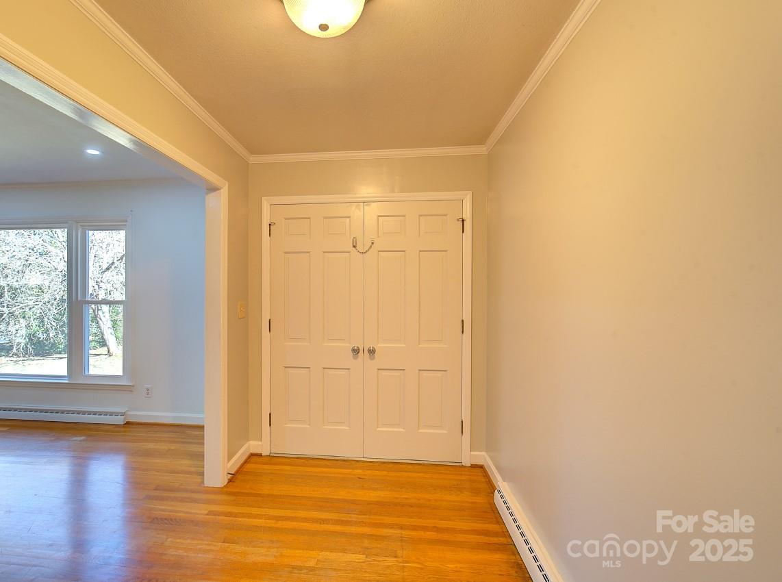 Montclaire - Residential