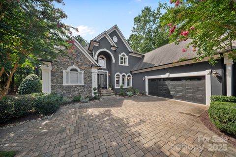 Photo of 8915 Warwicke Lane, Sherrills Ford, NC 28673 (MLS # 4301024)