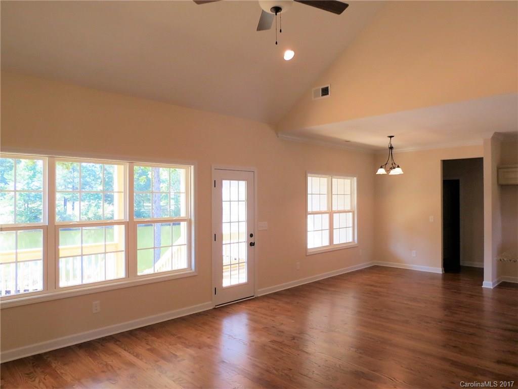 Meadow Lakes - Residential