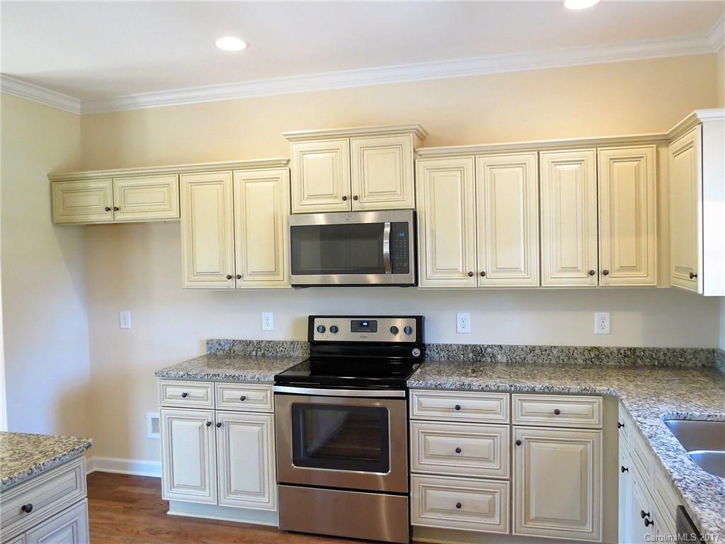 Meadow Lakes - Residential