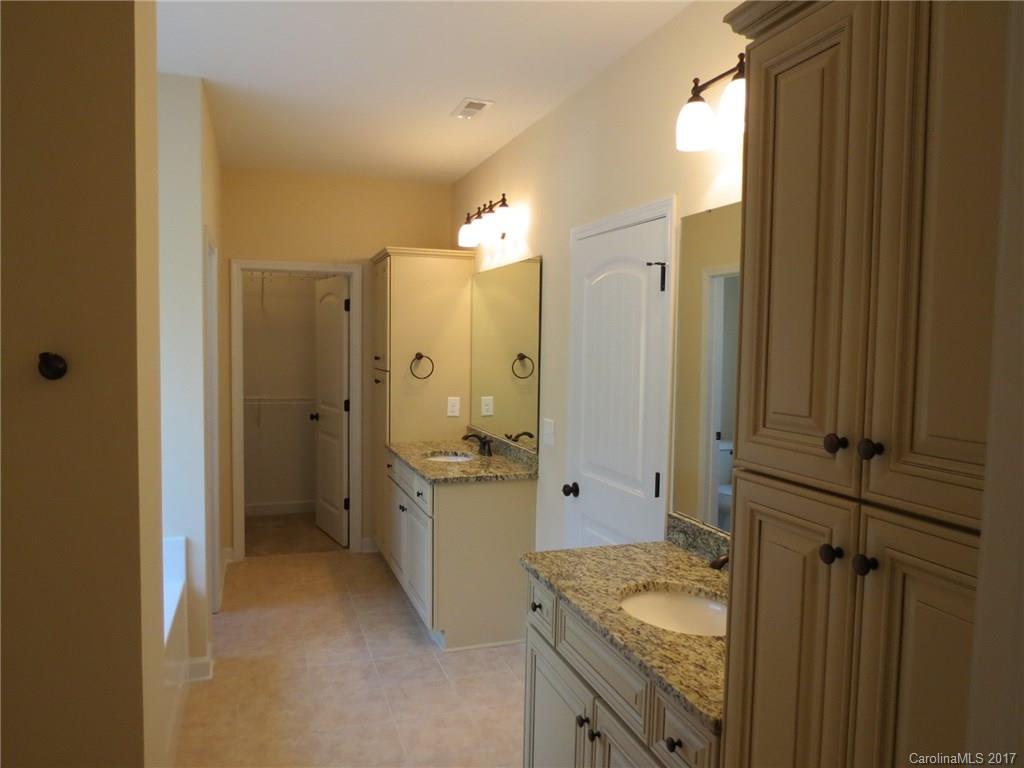 Meadow Lakes - Residential