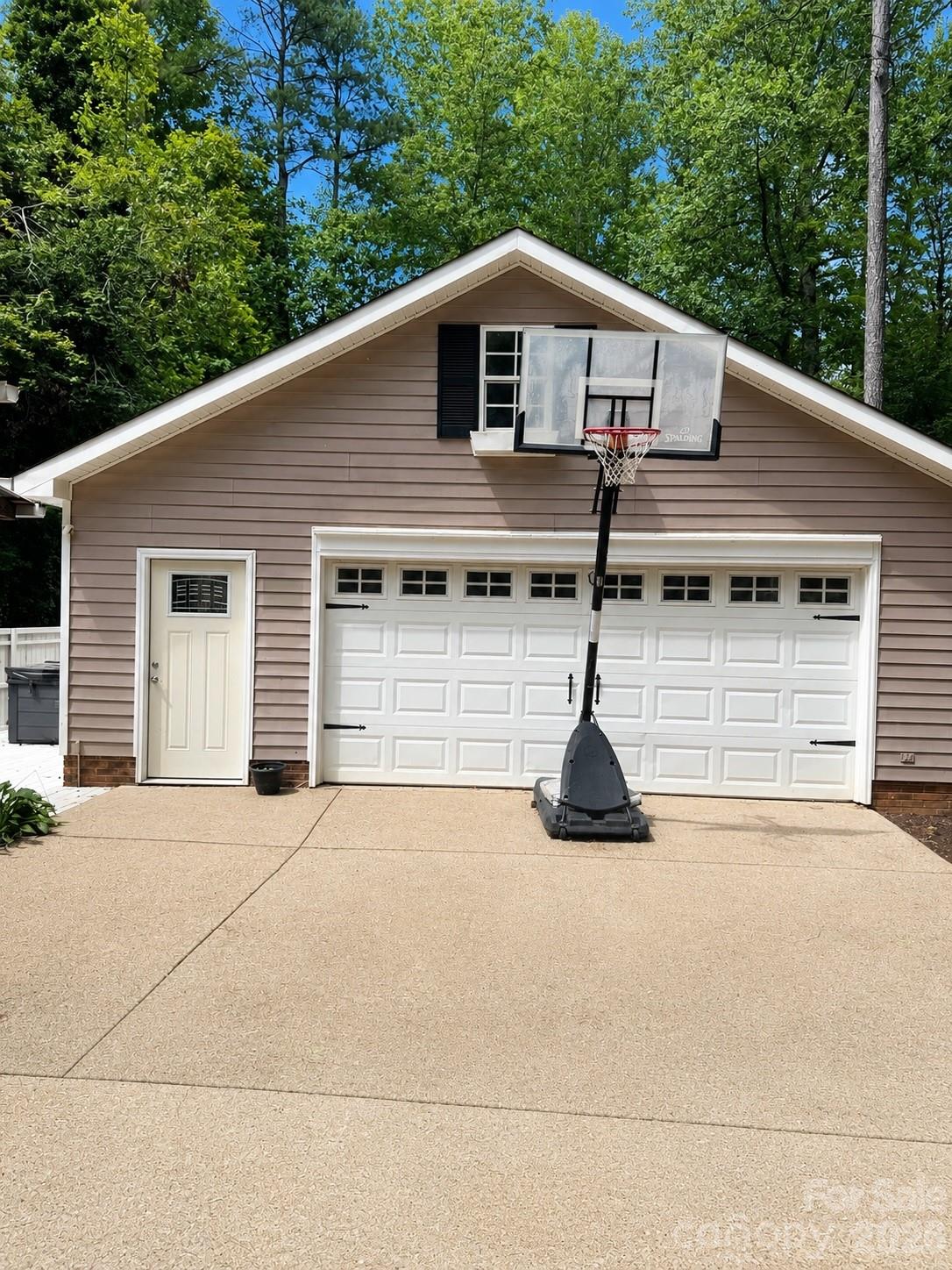 110 Sawtooth Lane