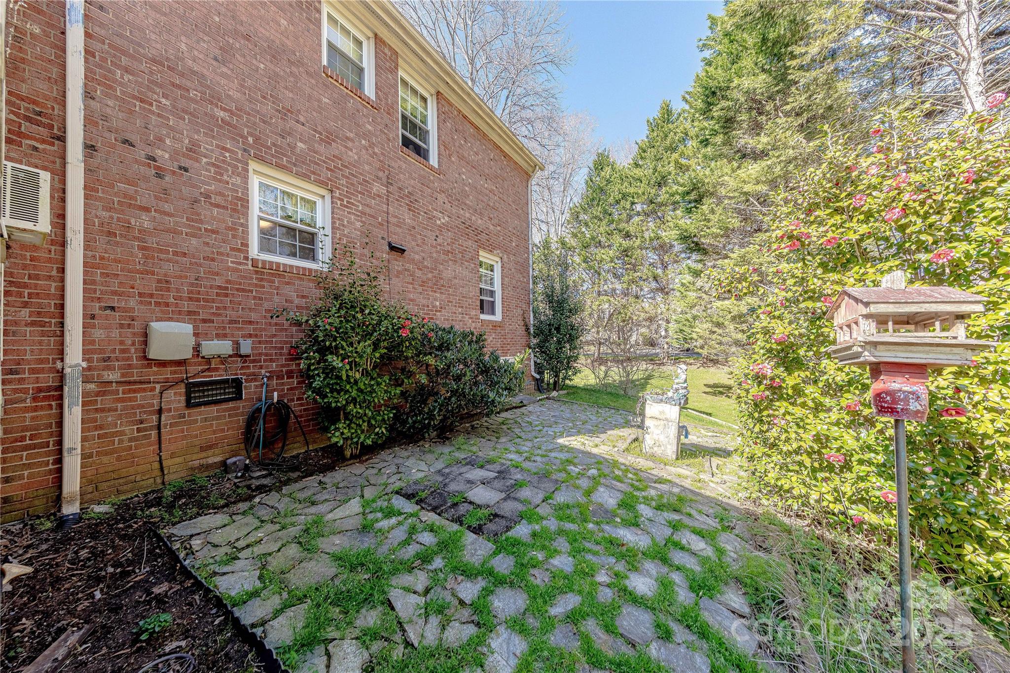 Downs Grant - Residential