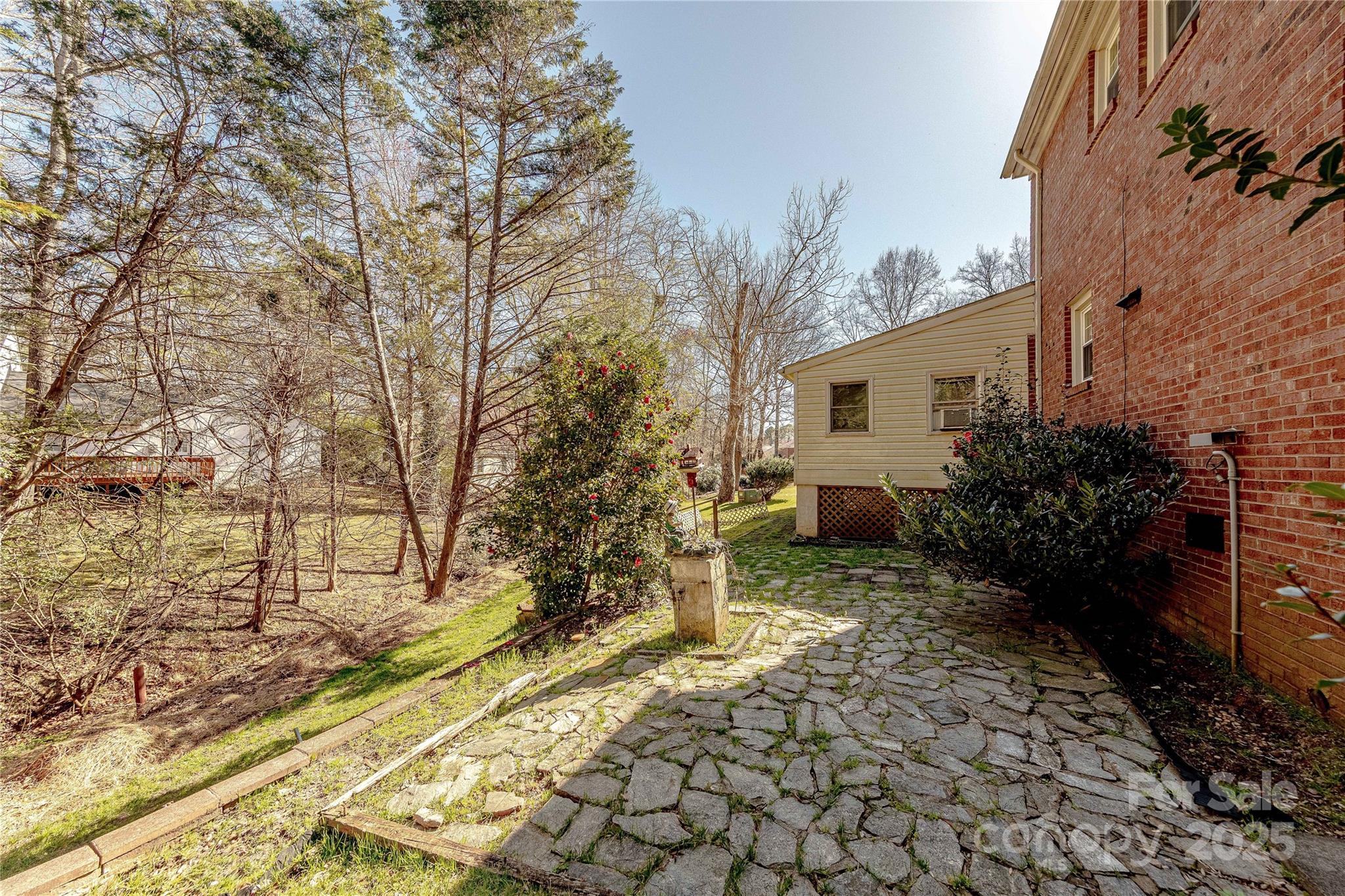 Downs Grant - Residential