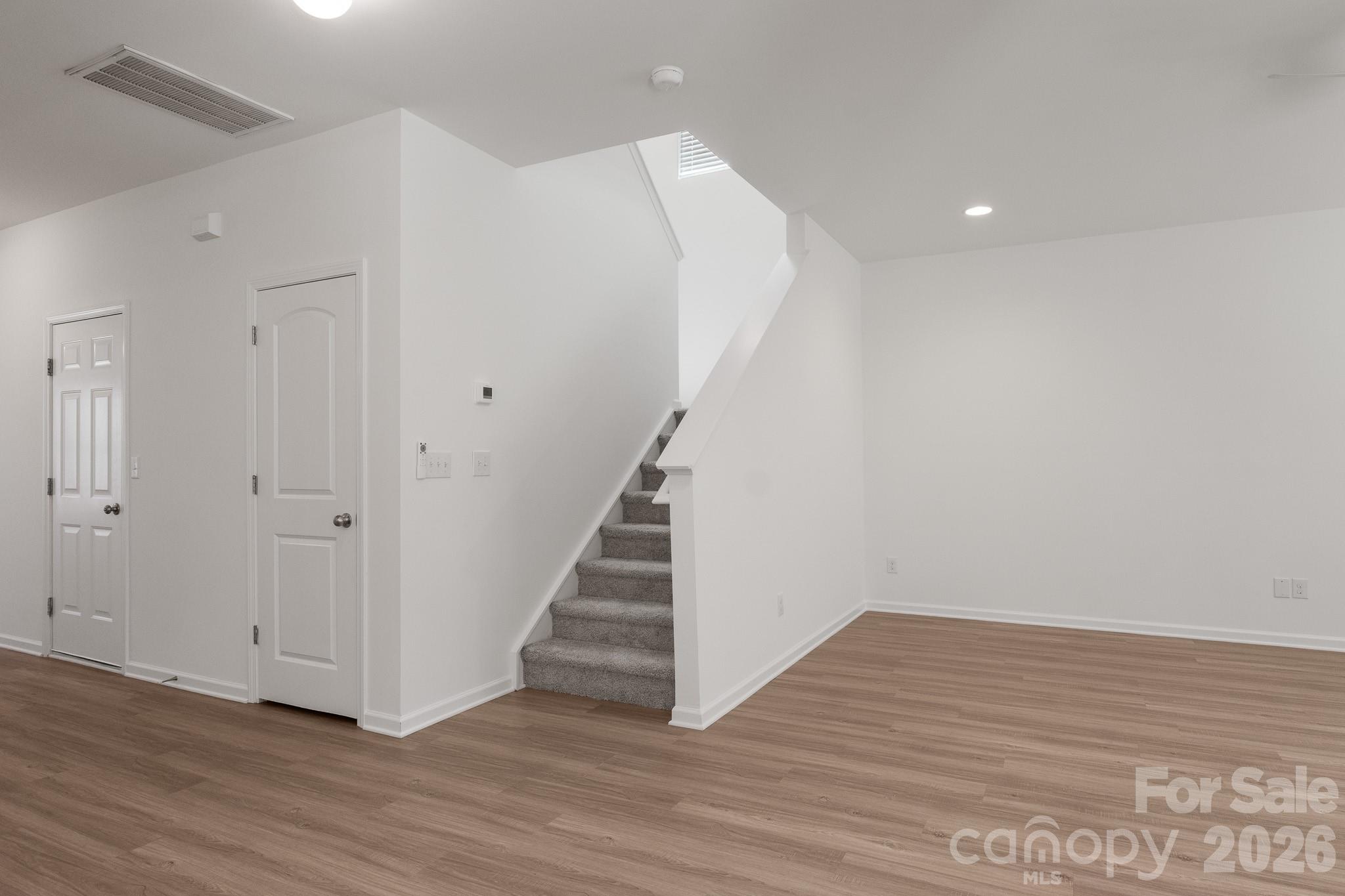 Upper Riverpointe - Residential