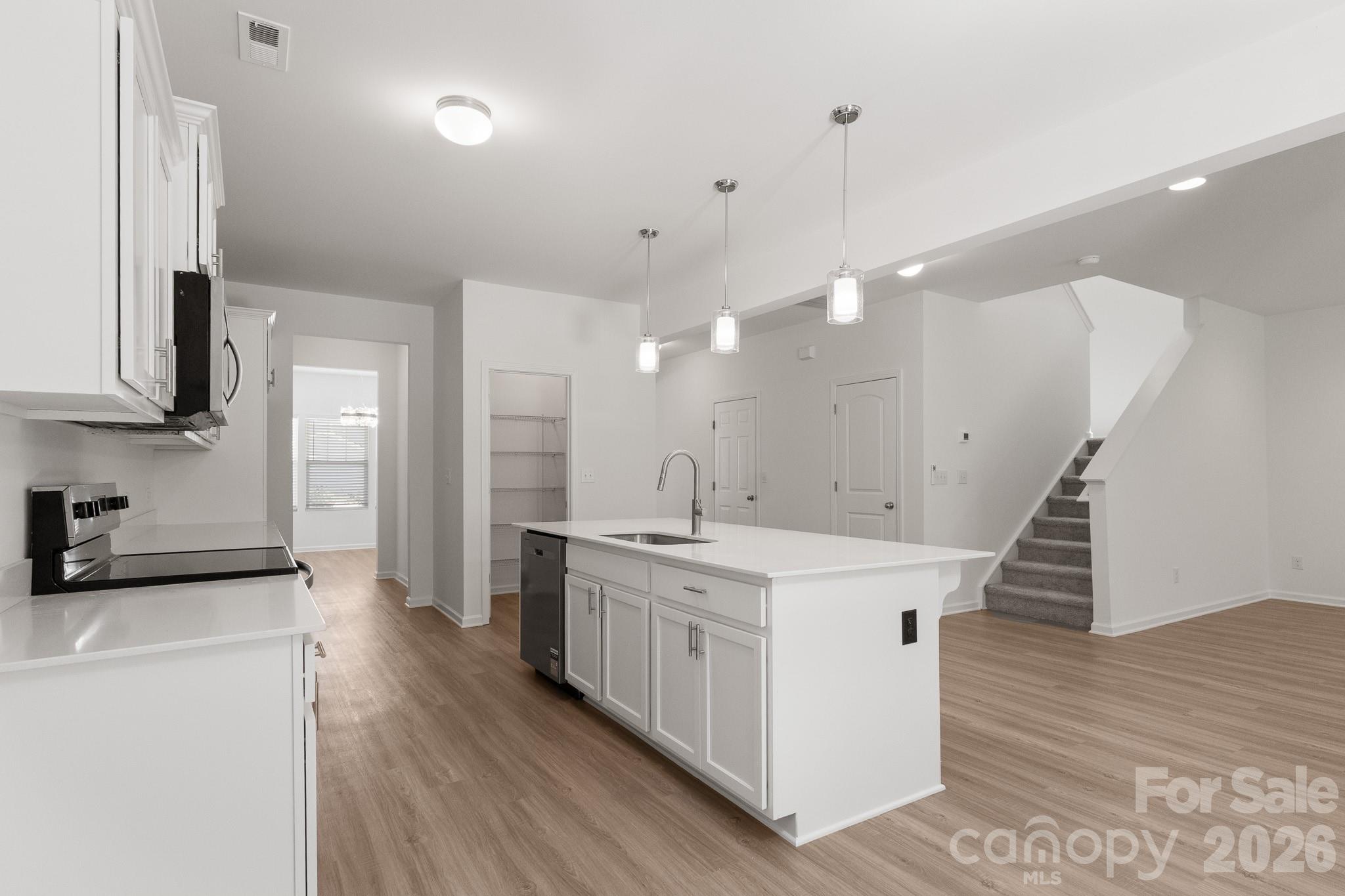 Upper Riverpointe - Residential