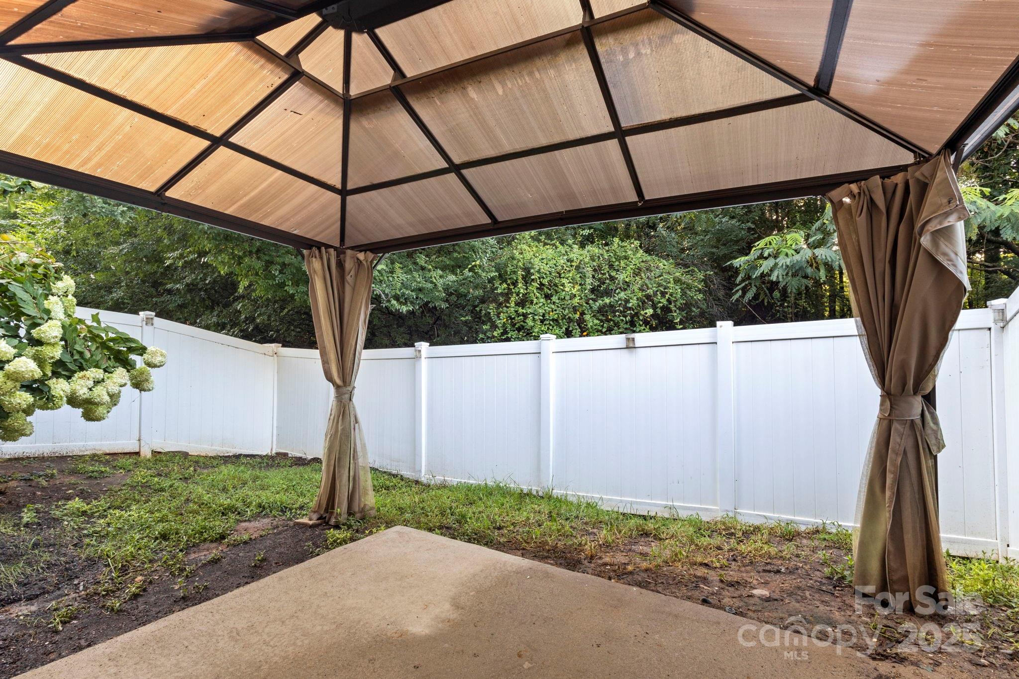 Sedona at Stone Creek Ranch - Residential