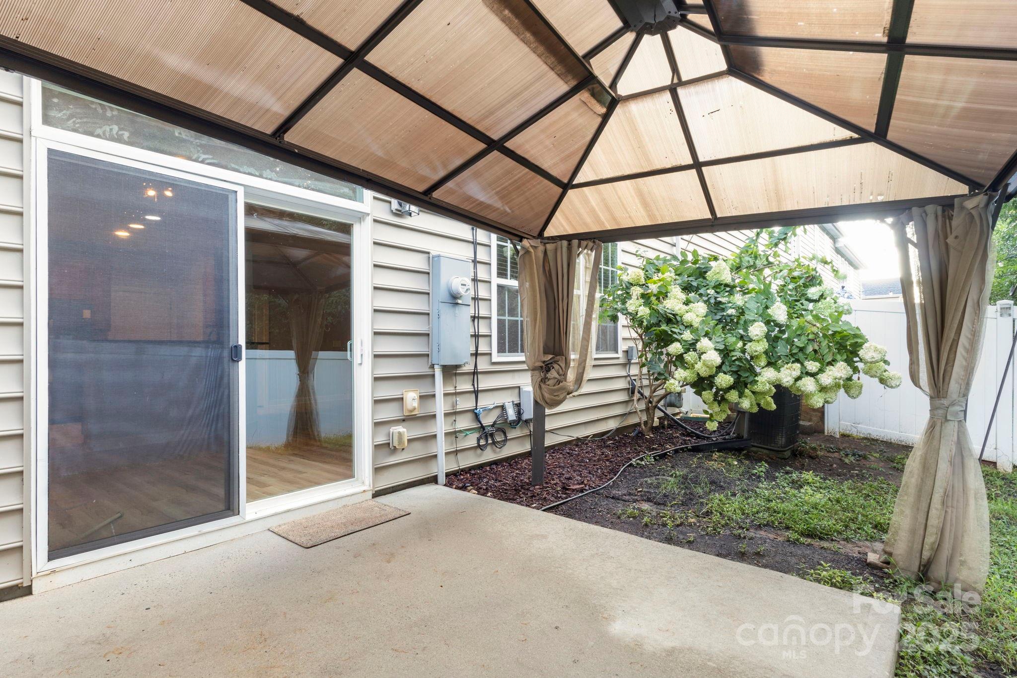 Sedona at Stone Creek Ranch - Residential