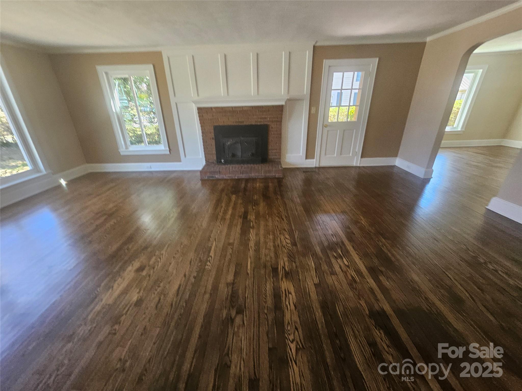 634 Rutherford Road S