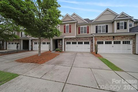 Photo of 12230 Red Rust Lane, Charlotte, NC 28277 (MLS # 4398831)