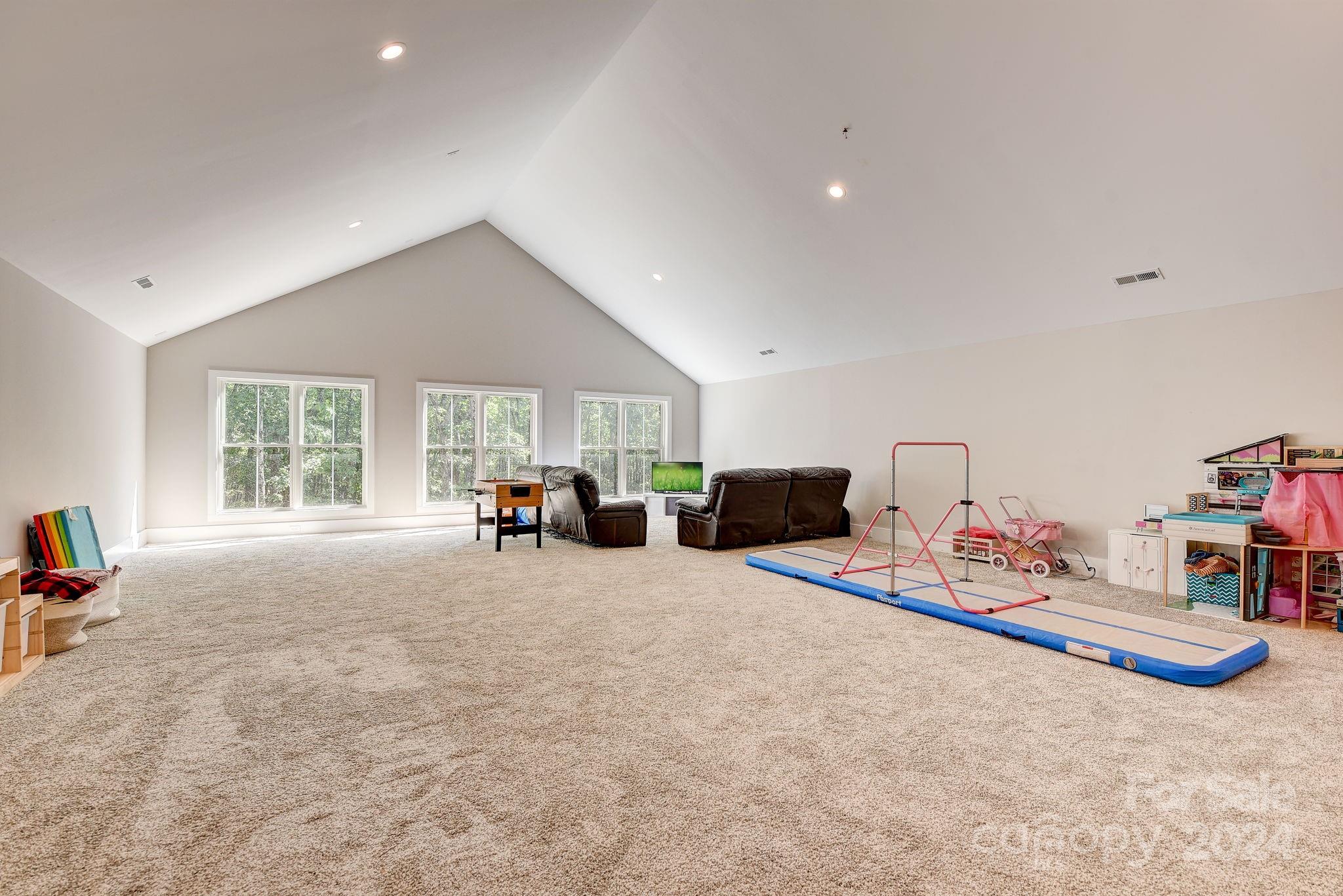 Little Mountain Estates - Residential