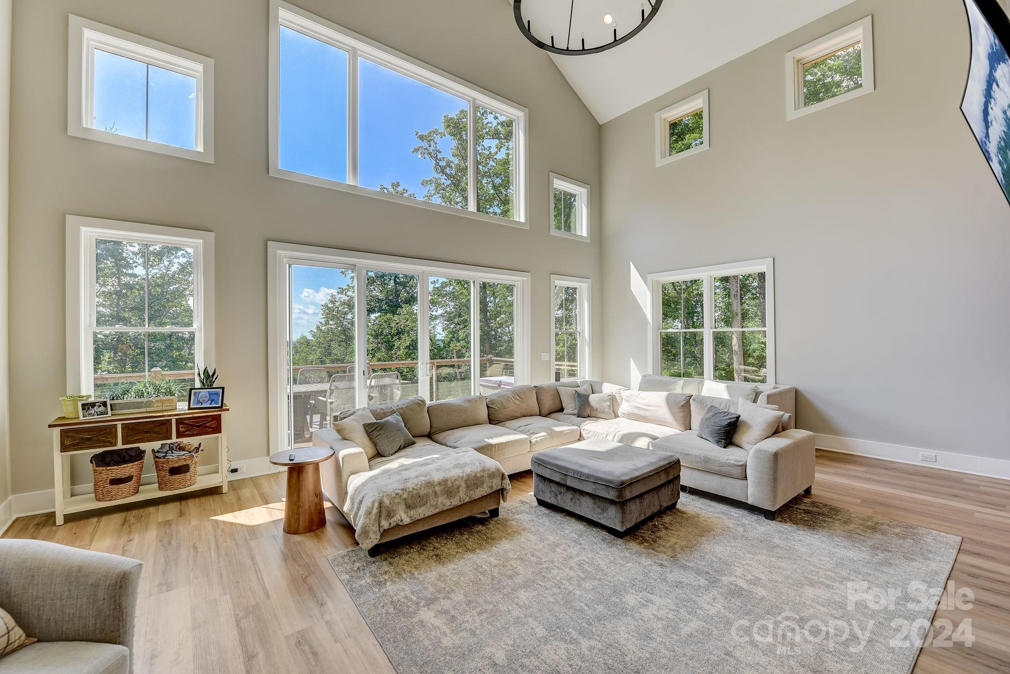 Little Mountain Estates - Residential