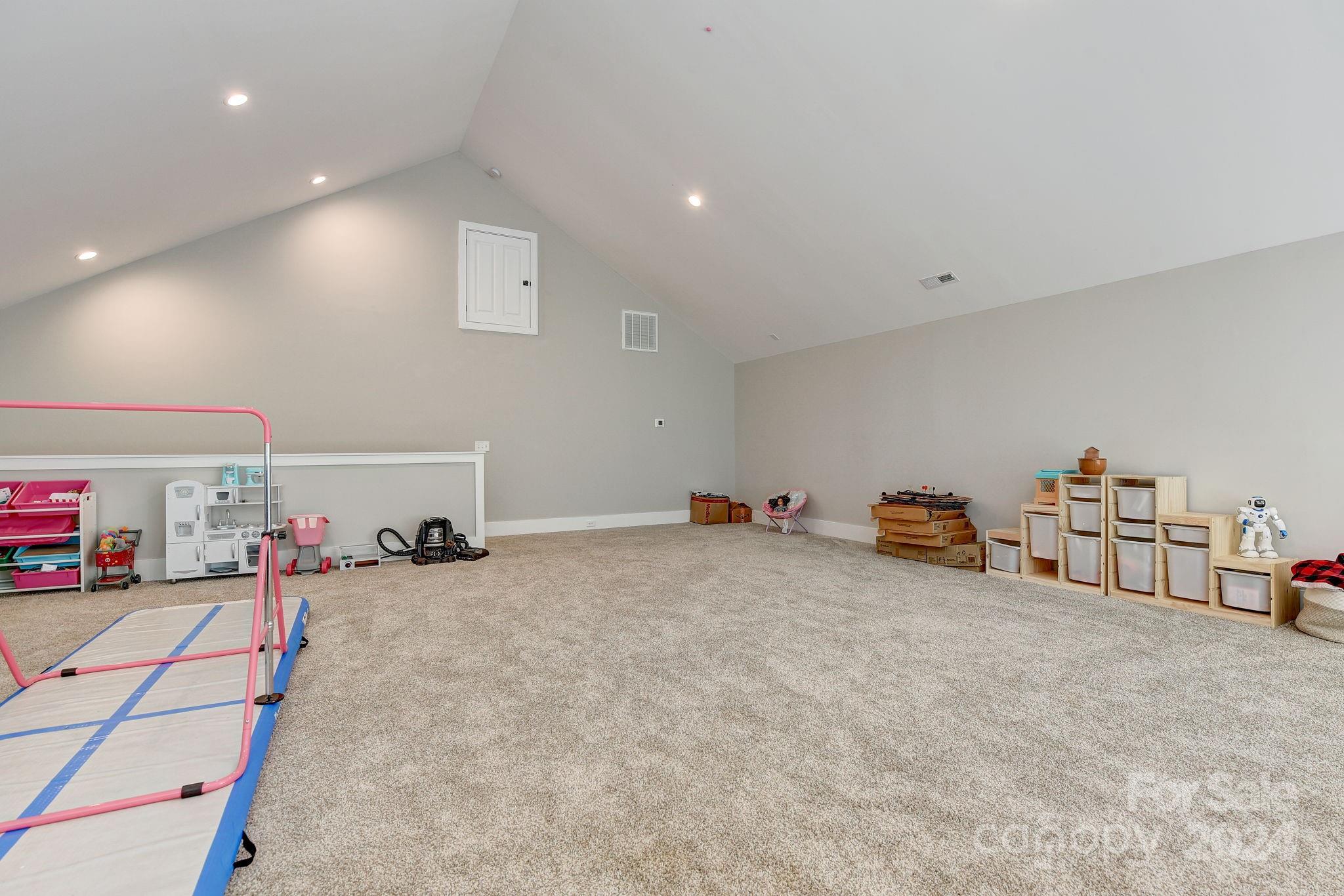 Little Mountain Estates - Residential