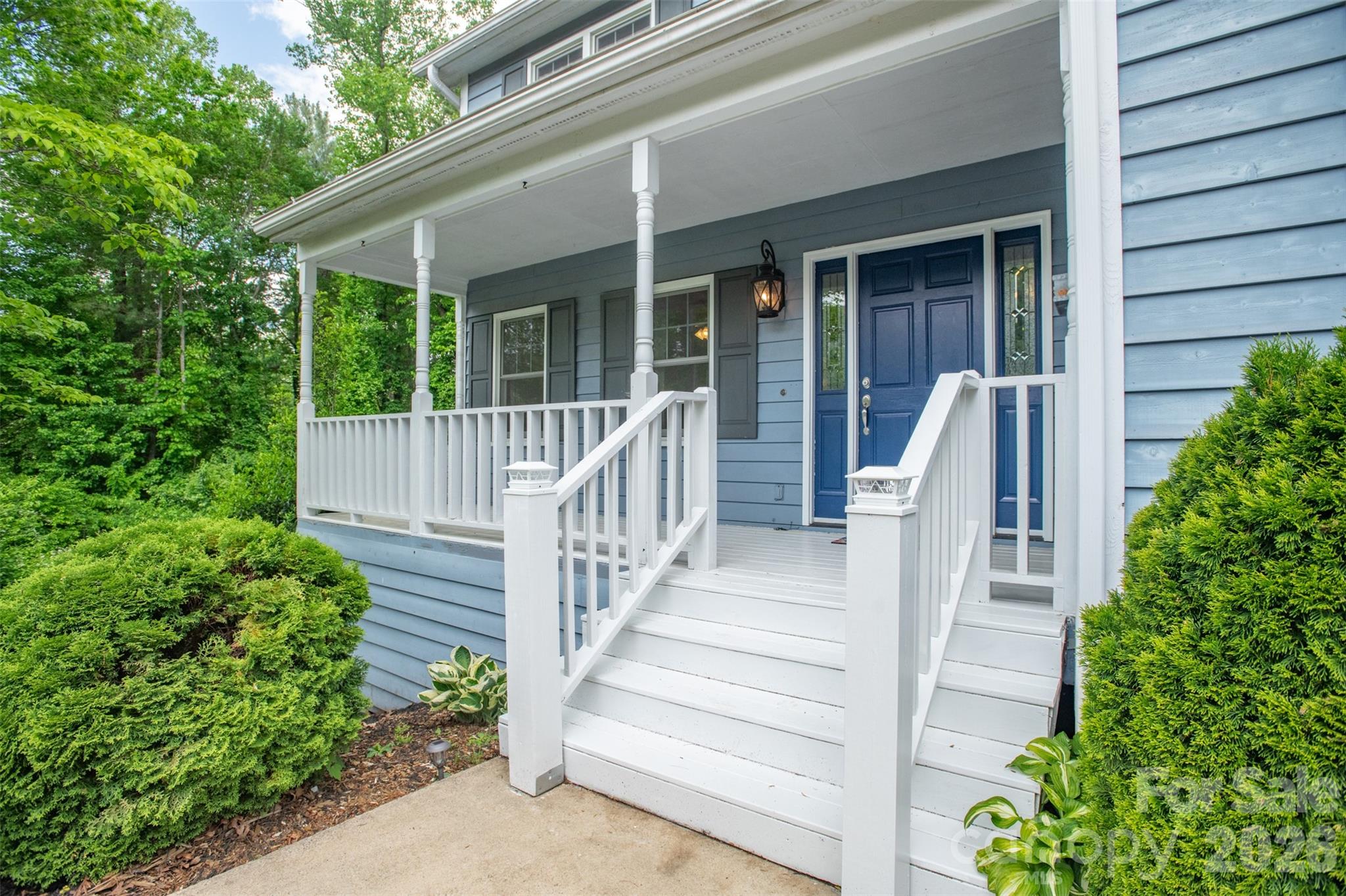 1002 Windsor Drive