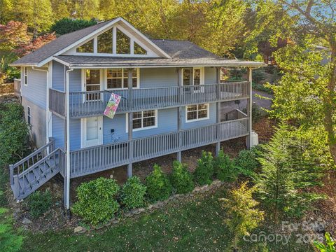 Photo of 166 Linsonwood Road, Waynesville, NC 28786 (MLS # 4310679)