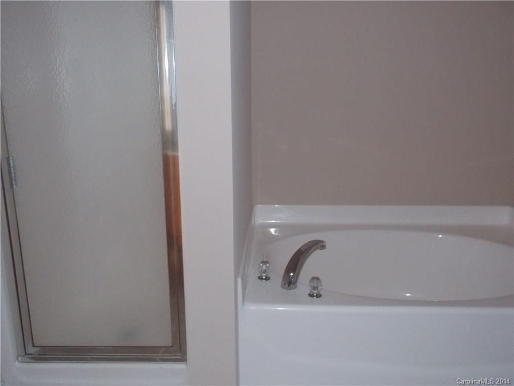 Mcintyre - Residential Lease