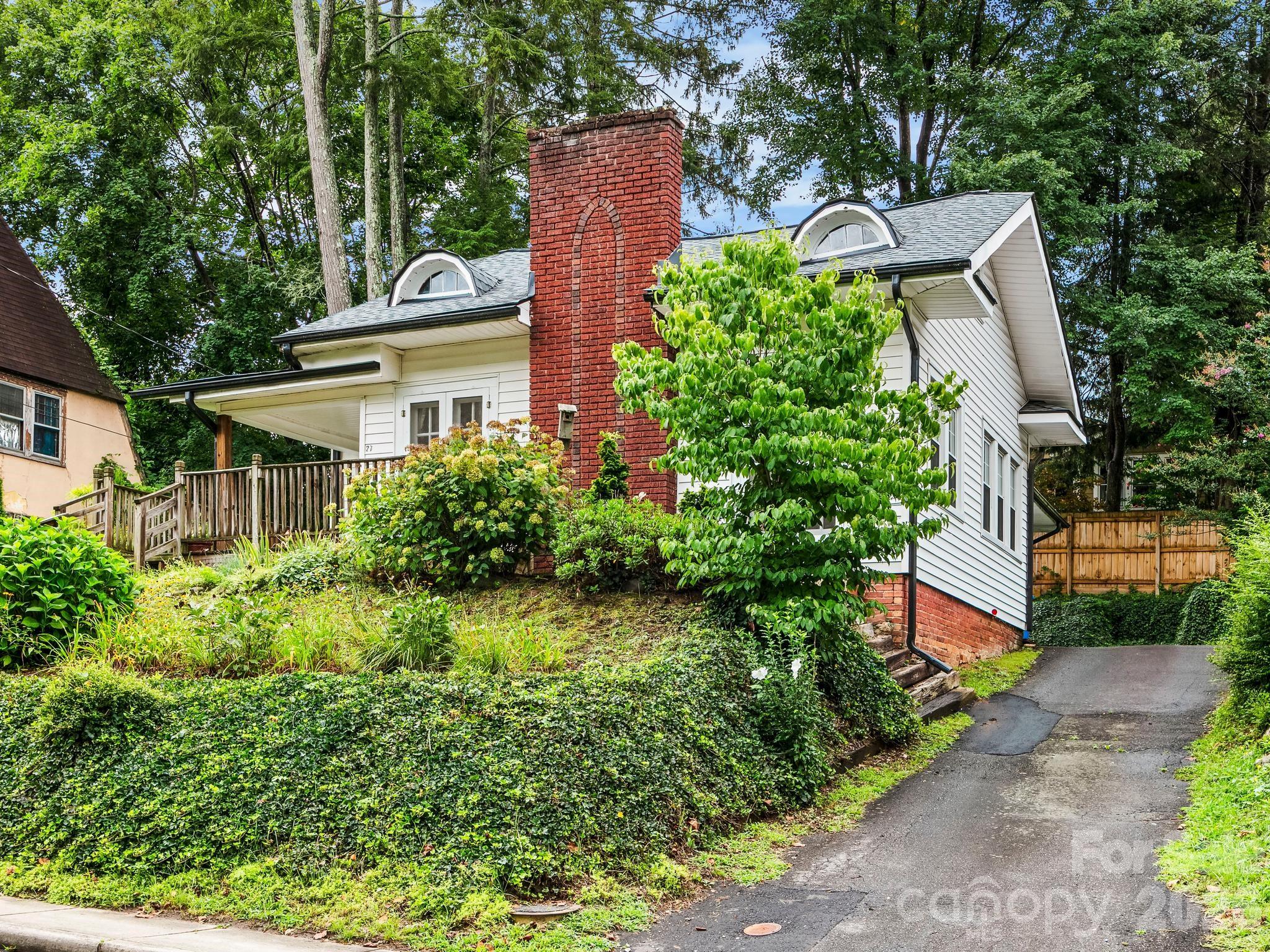 27 Warwick Road