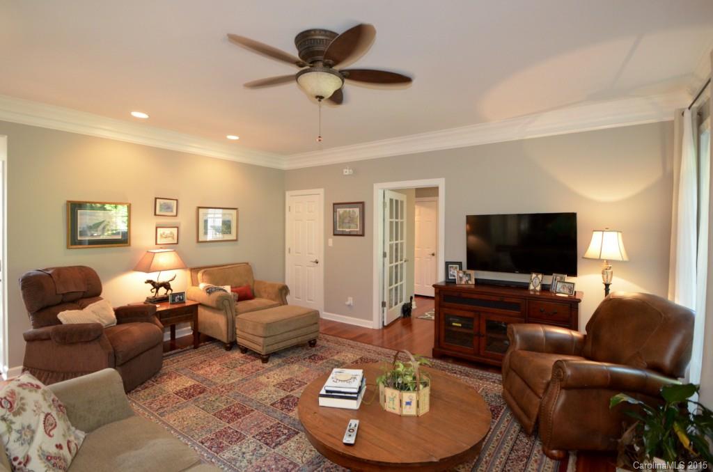 Regent Park - Residential