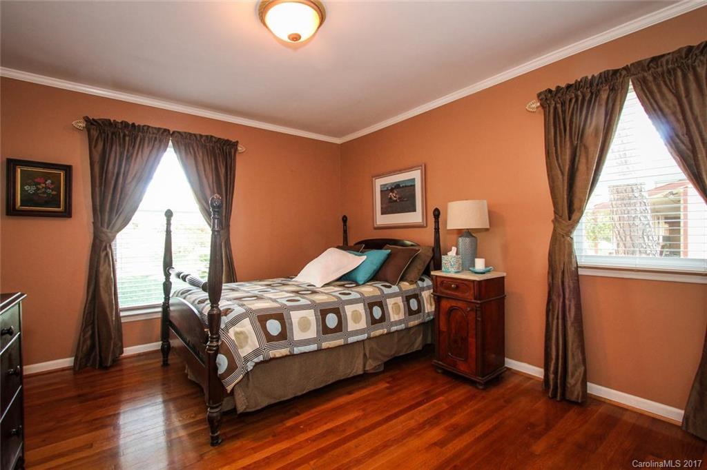 Castleton Gardens - Residential