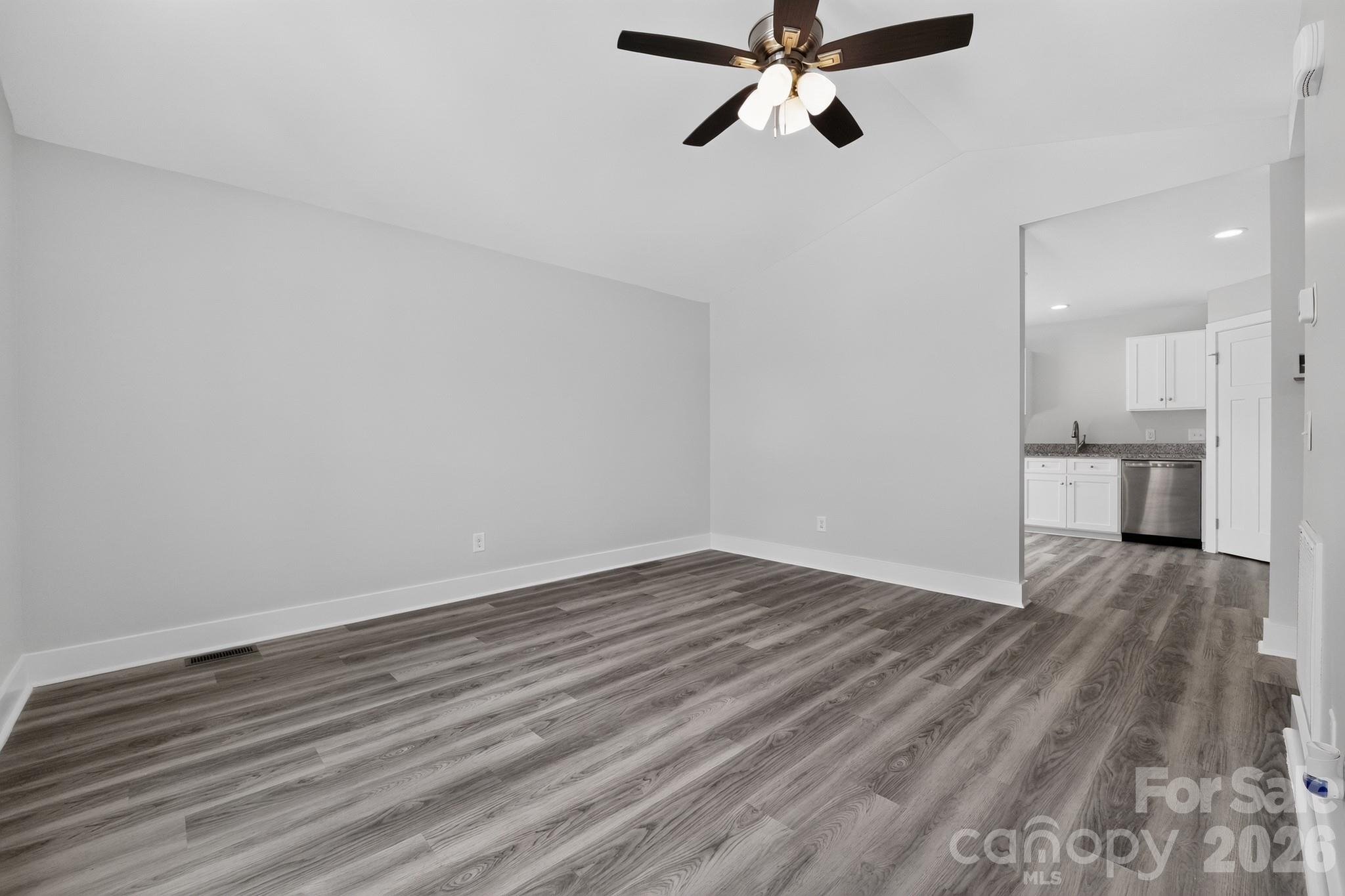 86 Ashlyn Drive SE