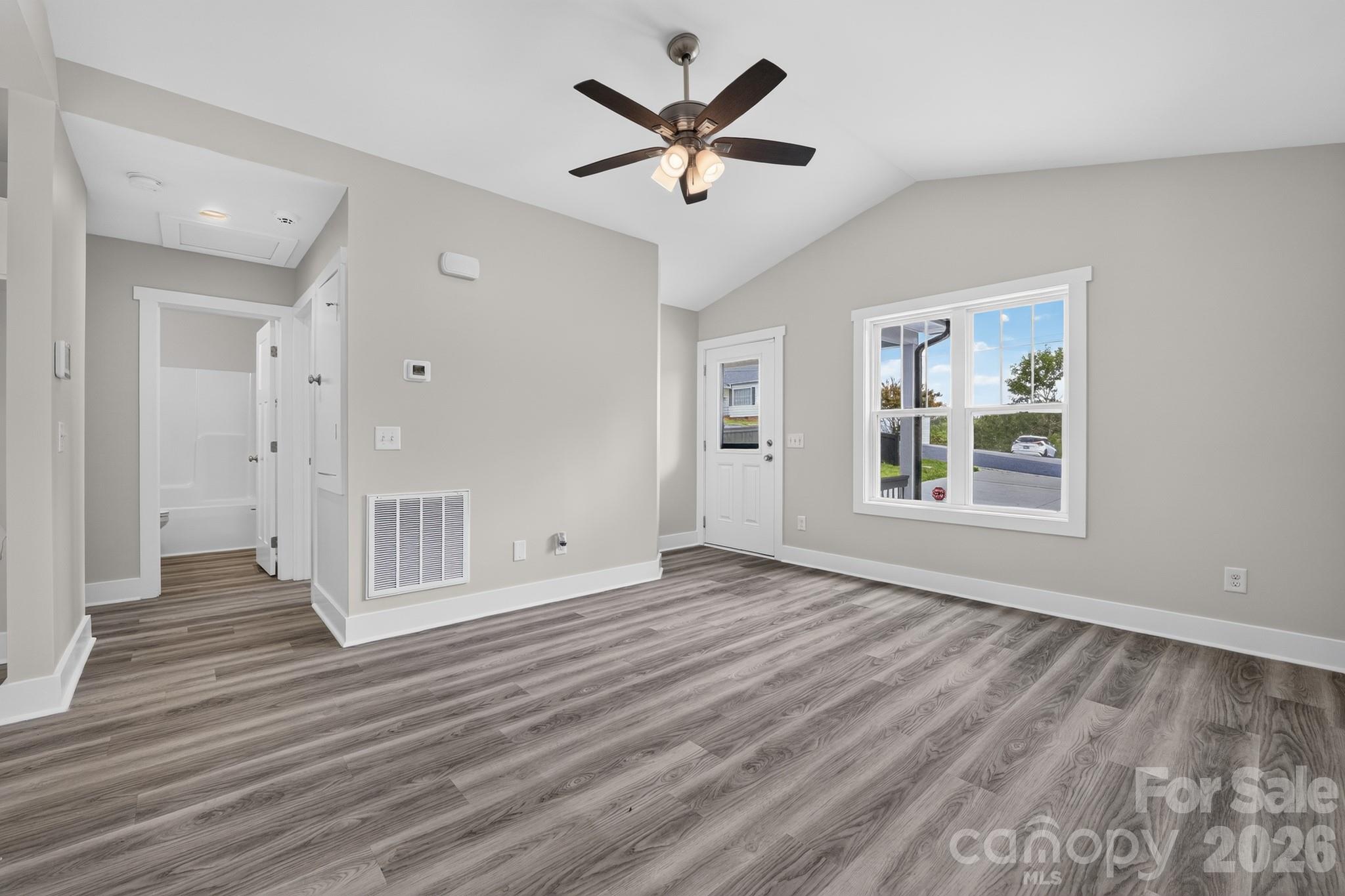 86 Ashlyn Drive SE