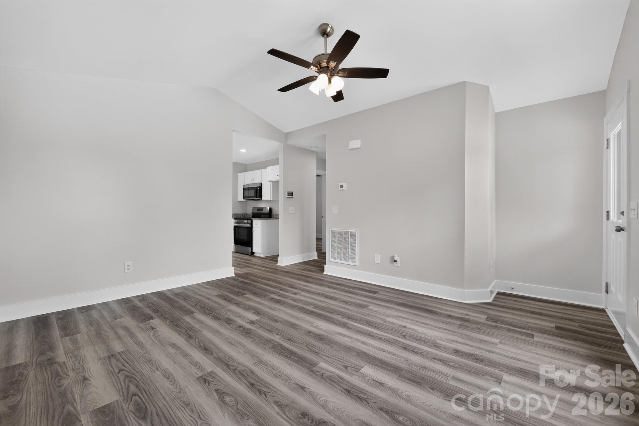 86 Ashlyn Drive SE