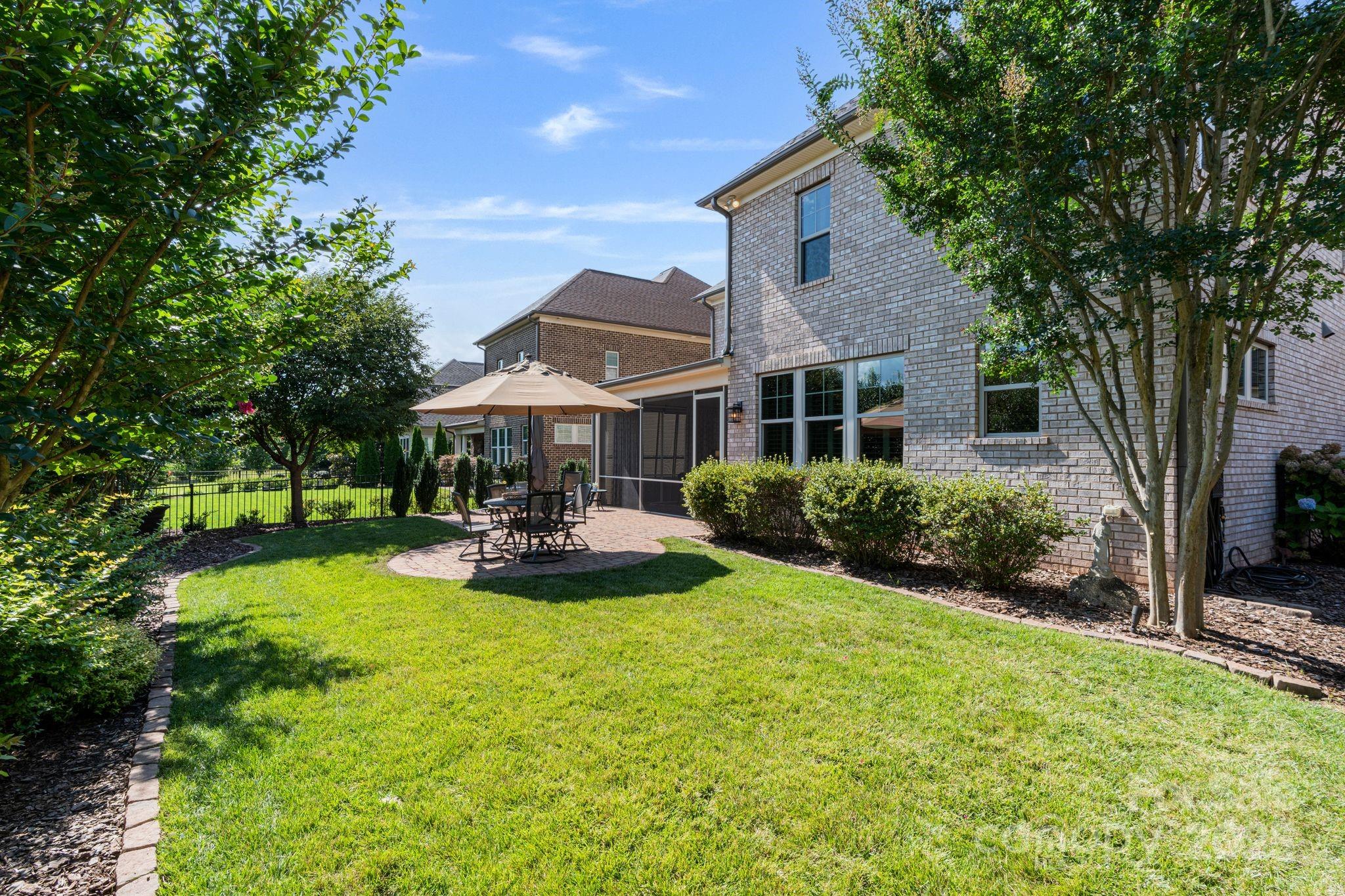 Robbins Park - Residential