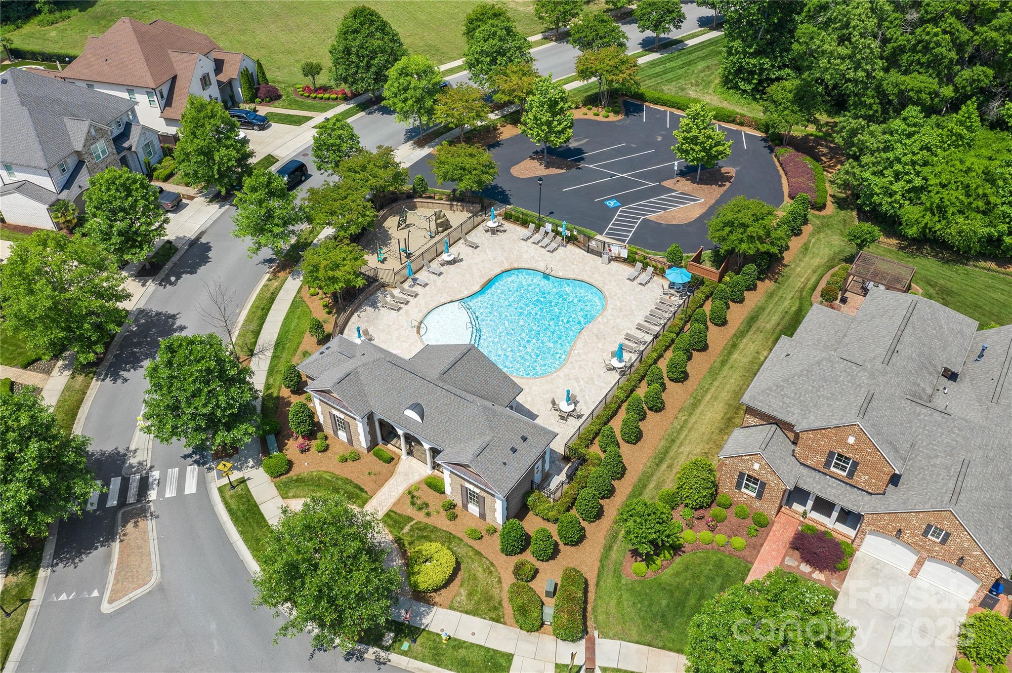 Robbins Park - Residential