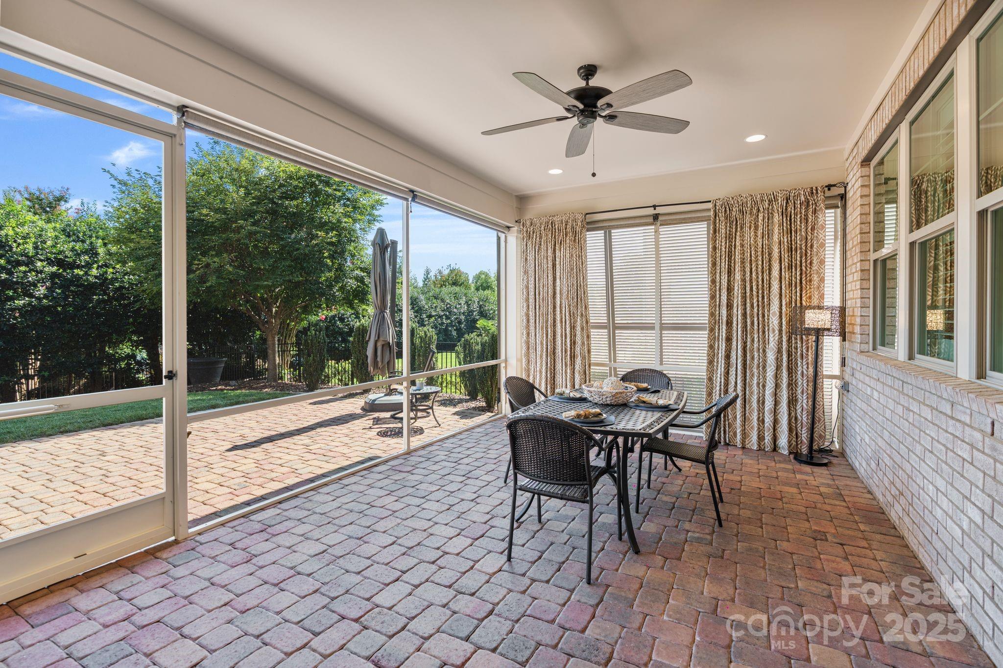 Robbins Park - Residential