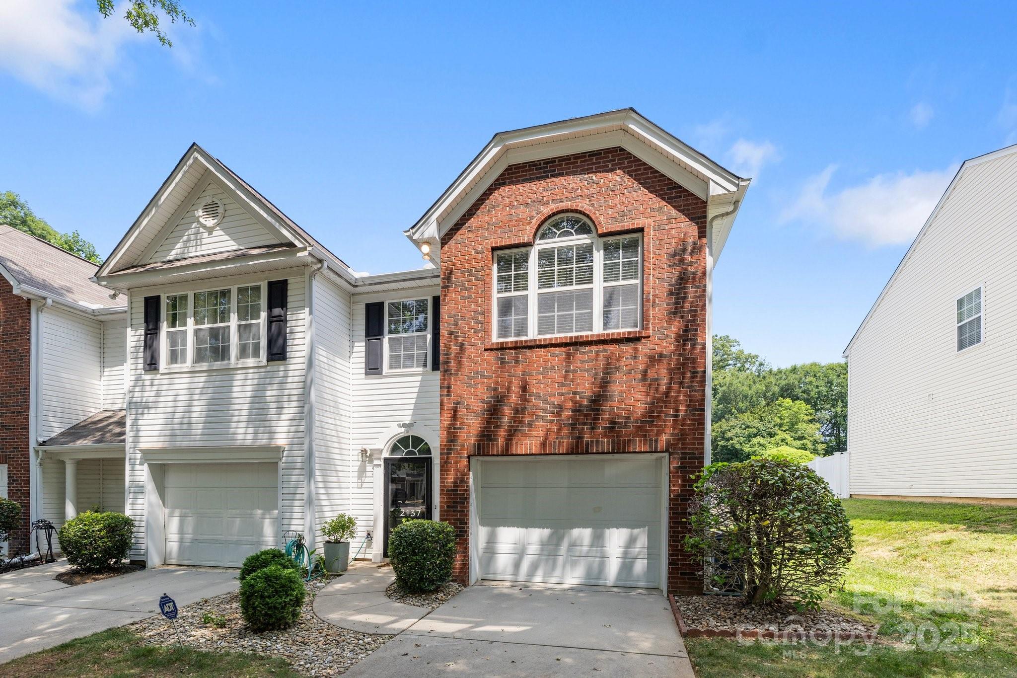 2137 Whispering Way
