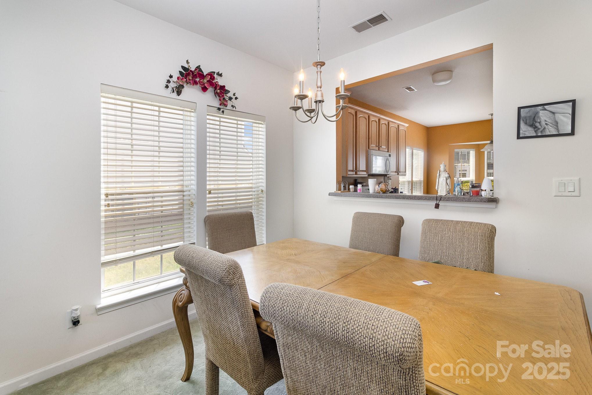4039 Holly Villa Circle