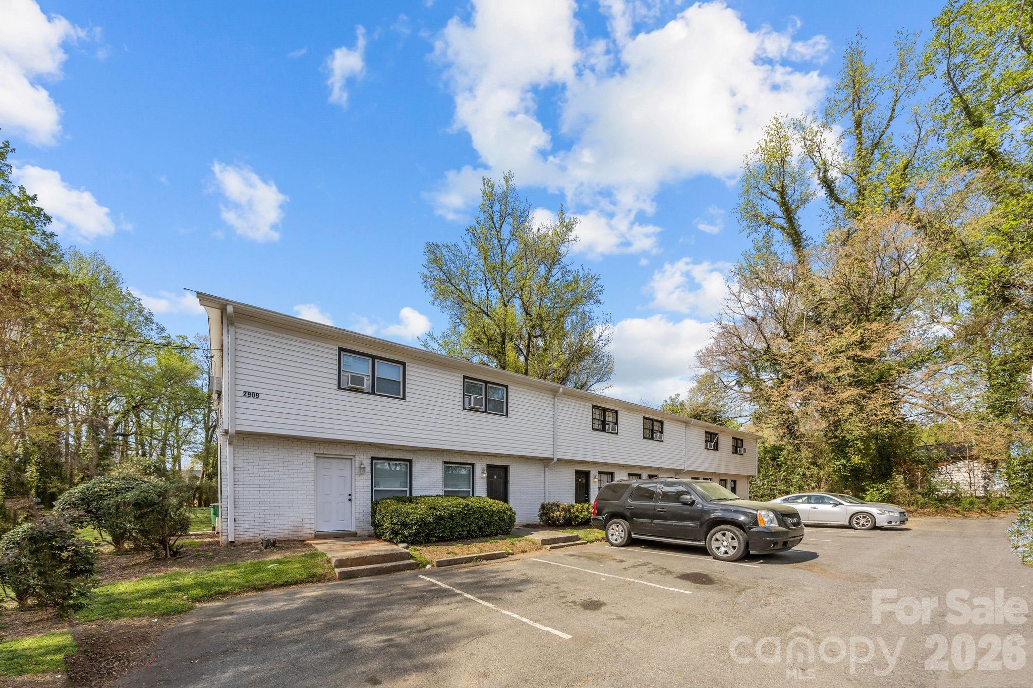 2909 Burgess Drive