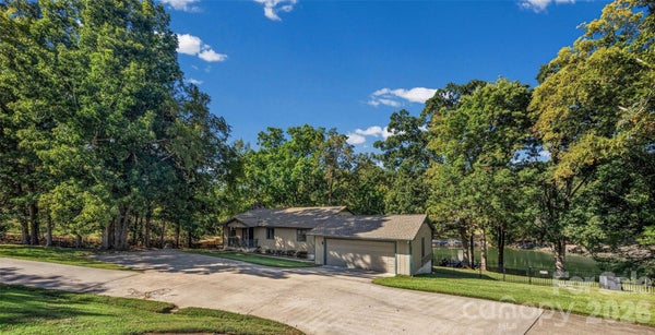 1465 FRIAR RD, ROCK HILL, SC 29732 - Image 61e6600a30454a5f35775d8e3302c0e2/1707377442