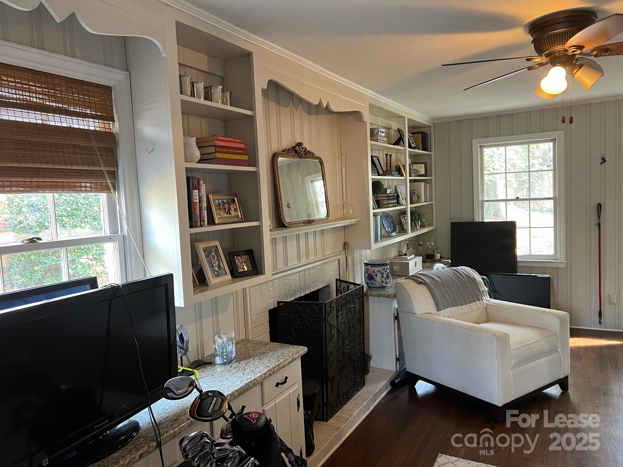 Montclaire - Residential Lease