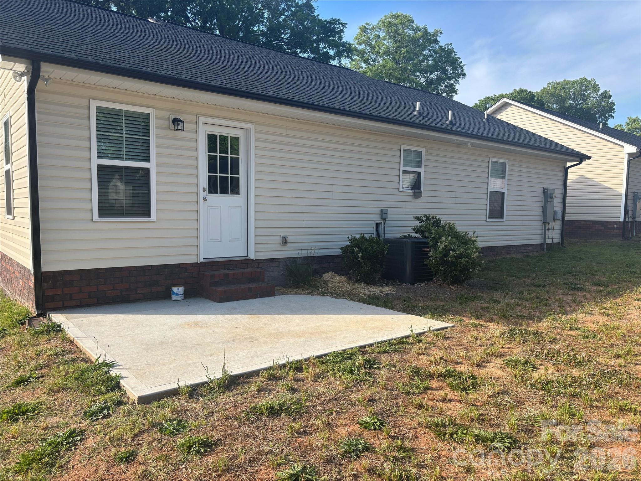 1014 N Main Street