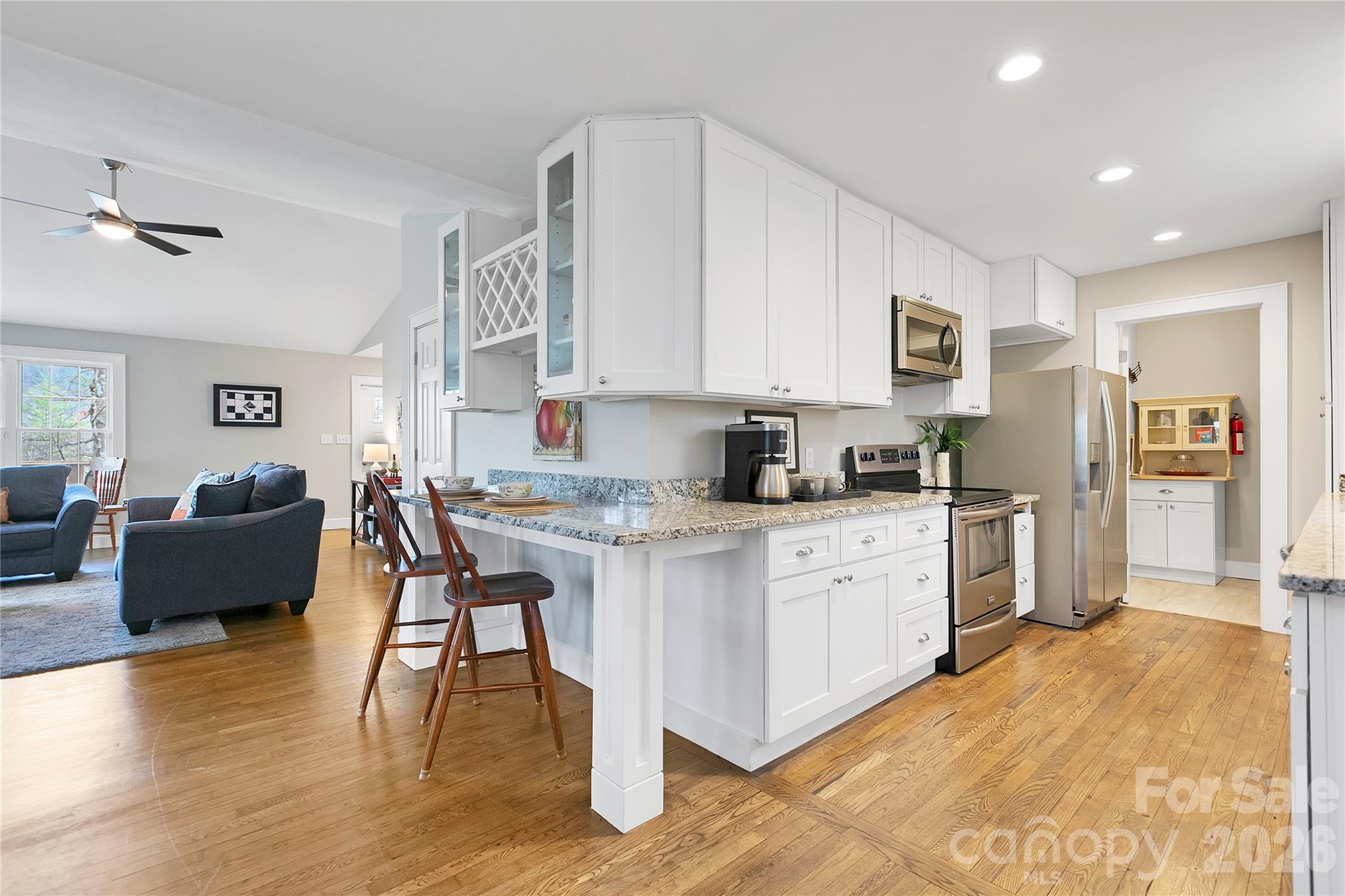 Connestee Falls - Residential