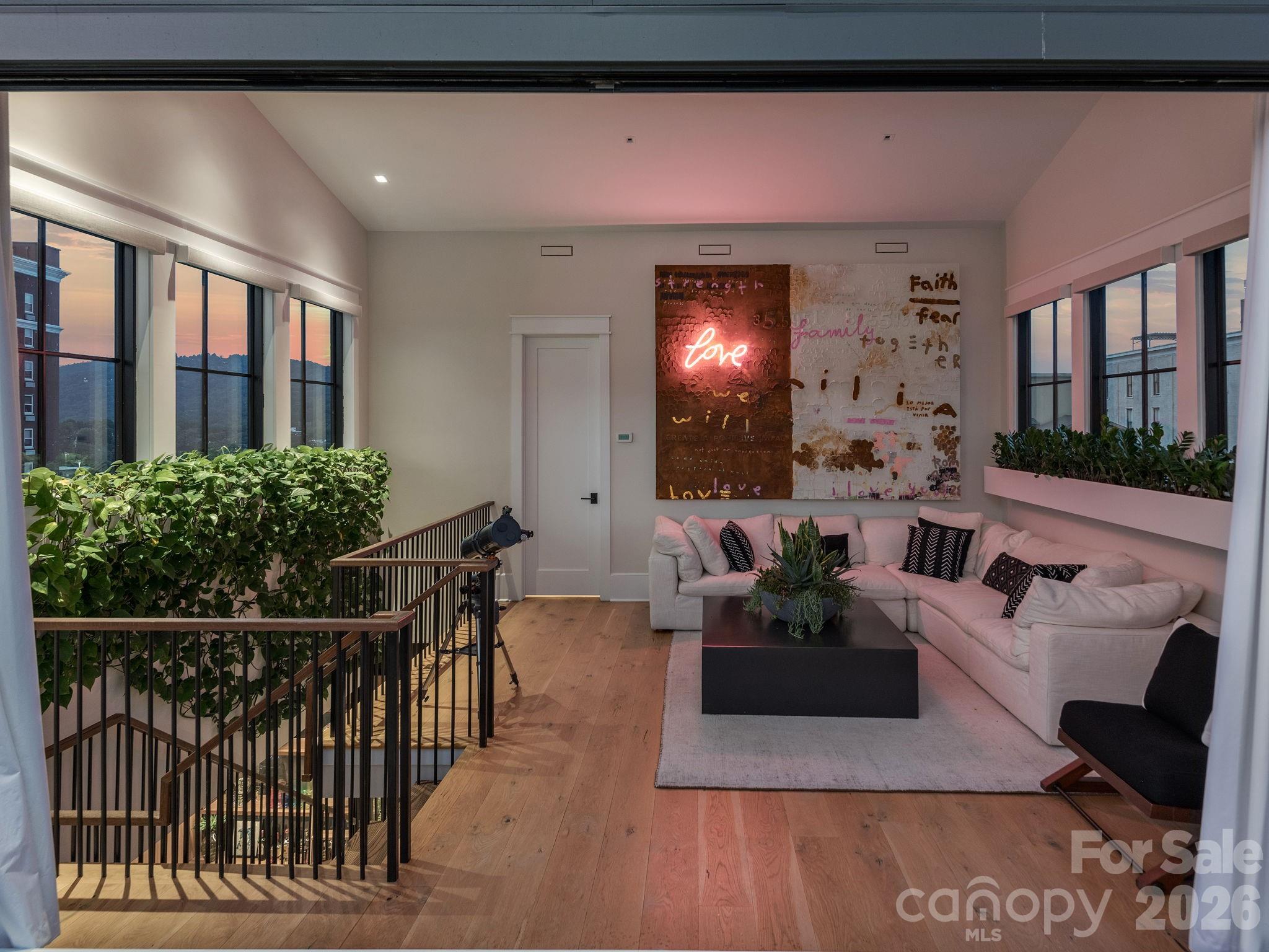 60 Haywood Street 4A