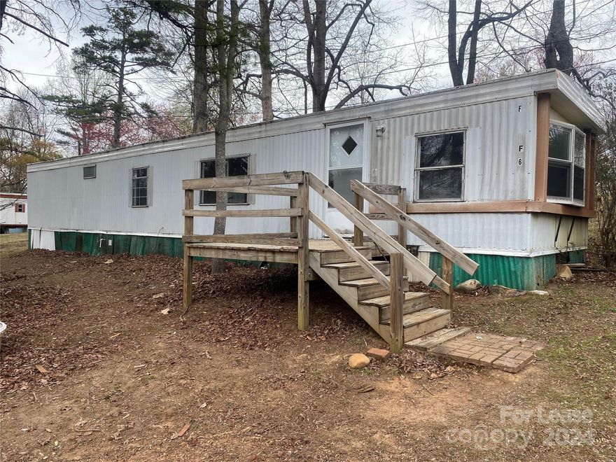 Recently renovated 2 bed, 1 bath single wide mobile home for rent. Cost is $750 a month with a $750 deposit. Property is in a mobile home park and you must pass a background/credit check. No smoking on the property. Preferably no pets, but they may be approved conditionally. Application process is all online. Please reach out to view this home.