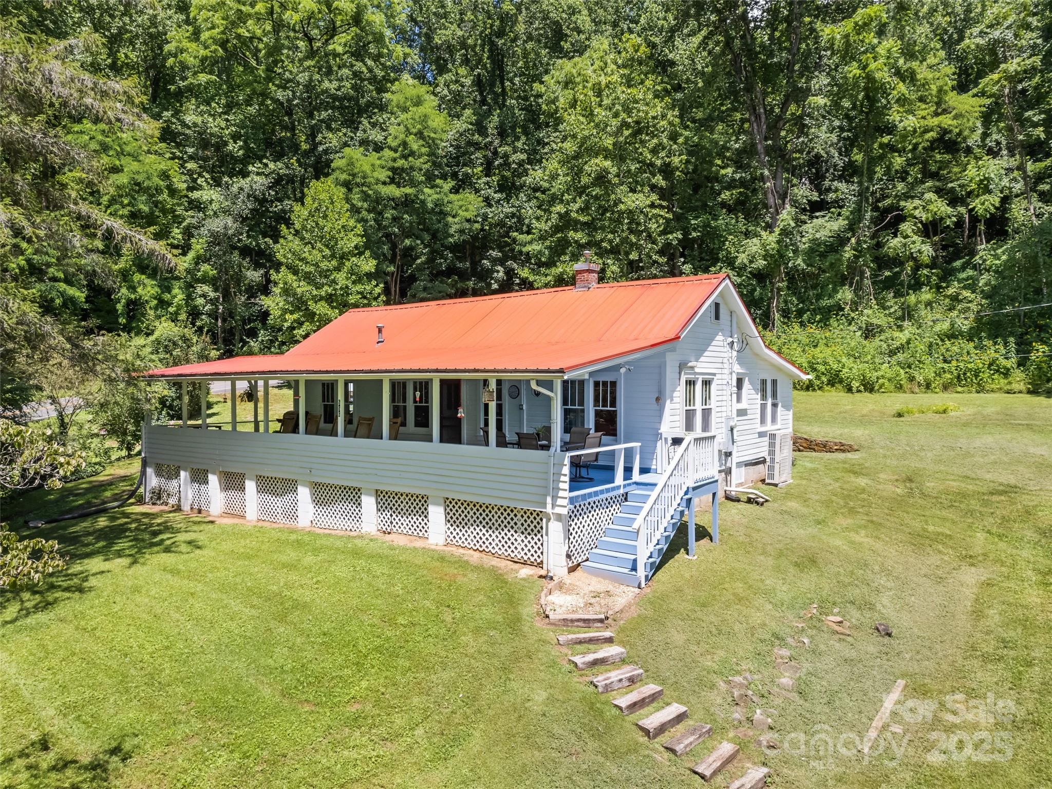 556 Crawford Cemetery Road