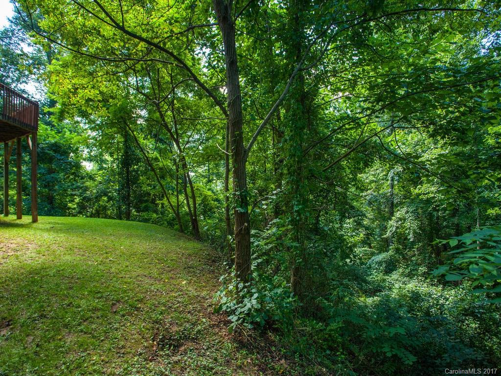 Royal Pines - Residential