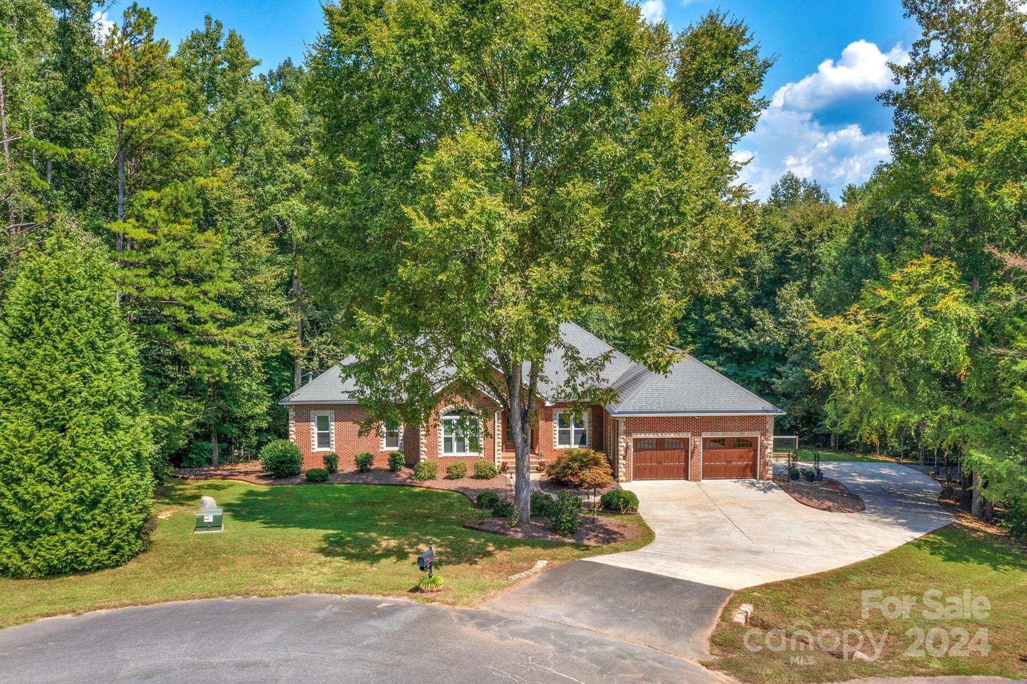 The Hylands - Residential