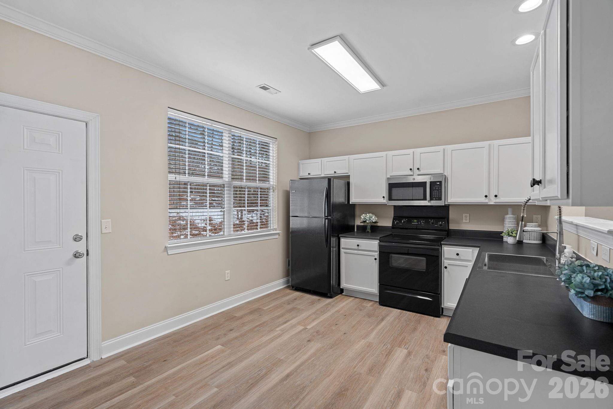 Sunridge Place - Residential