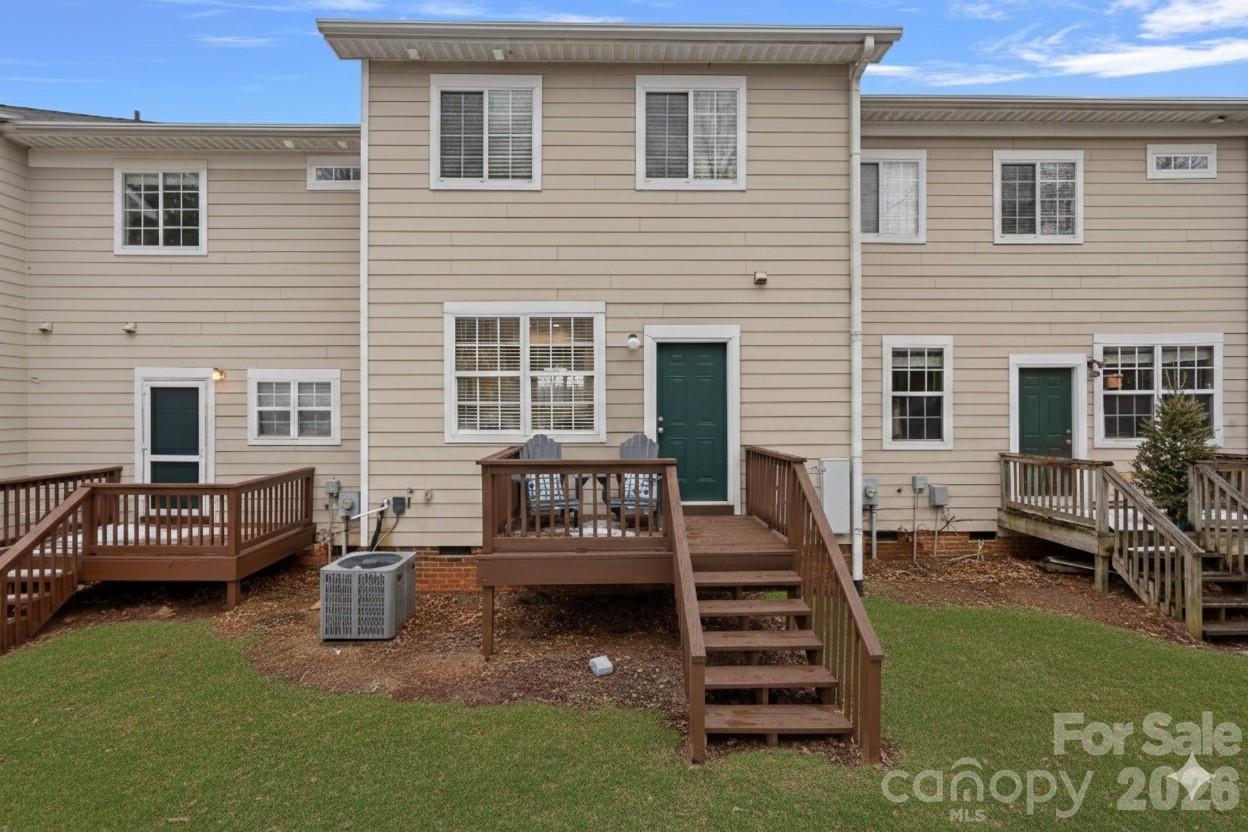 Sunridge Place - Residential