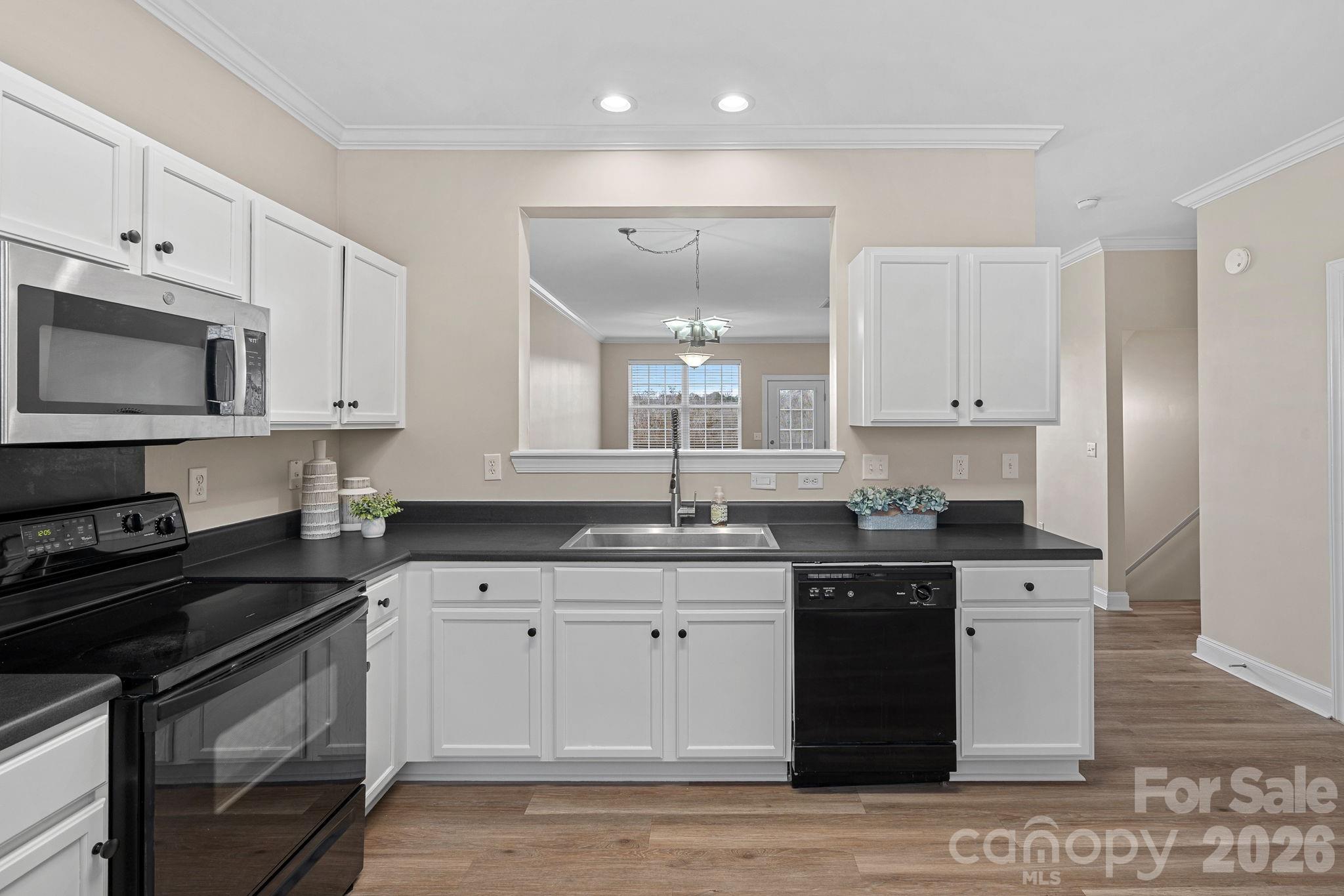 Sunridge Place - Residential