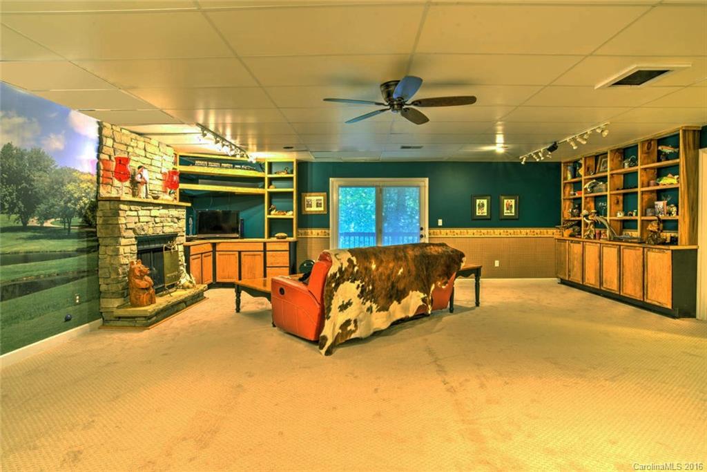 Cummings Cove - Residential