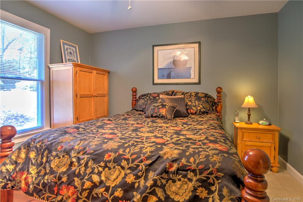 Cummings Cove - Residential