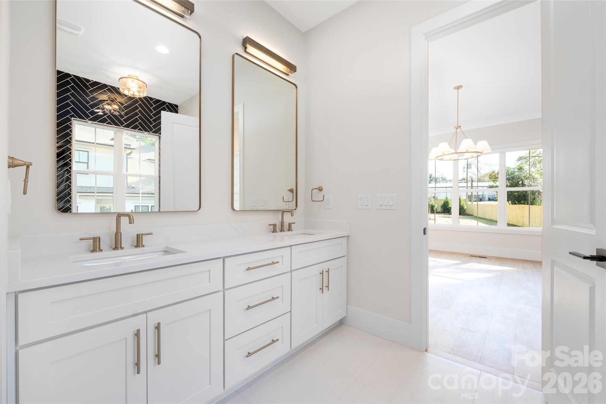 Madison Park - Residential