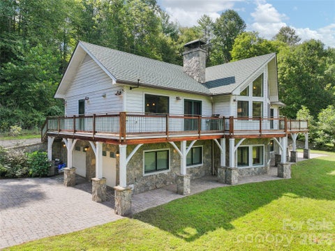 Photo of 174 Marina Cove, Waynesville, NC 28785 (MLS # 4425258)