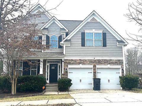 Photo of 9407 Inverness Bay Road, Charlotte, NC 28278 (MLS # 4361858)